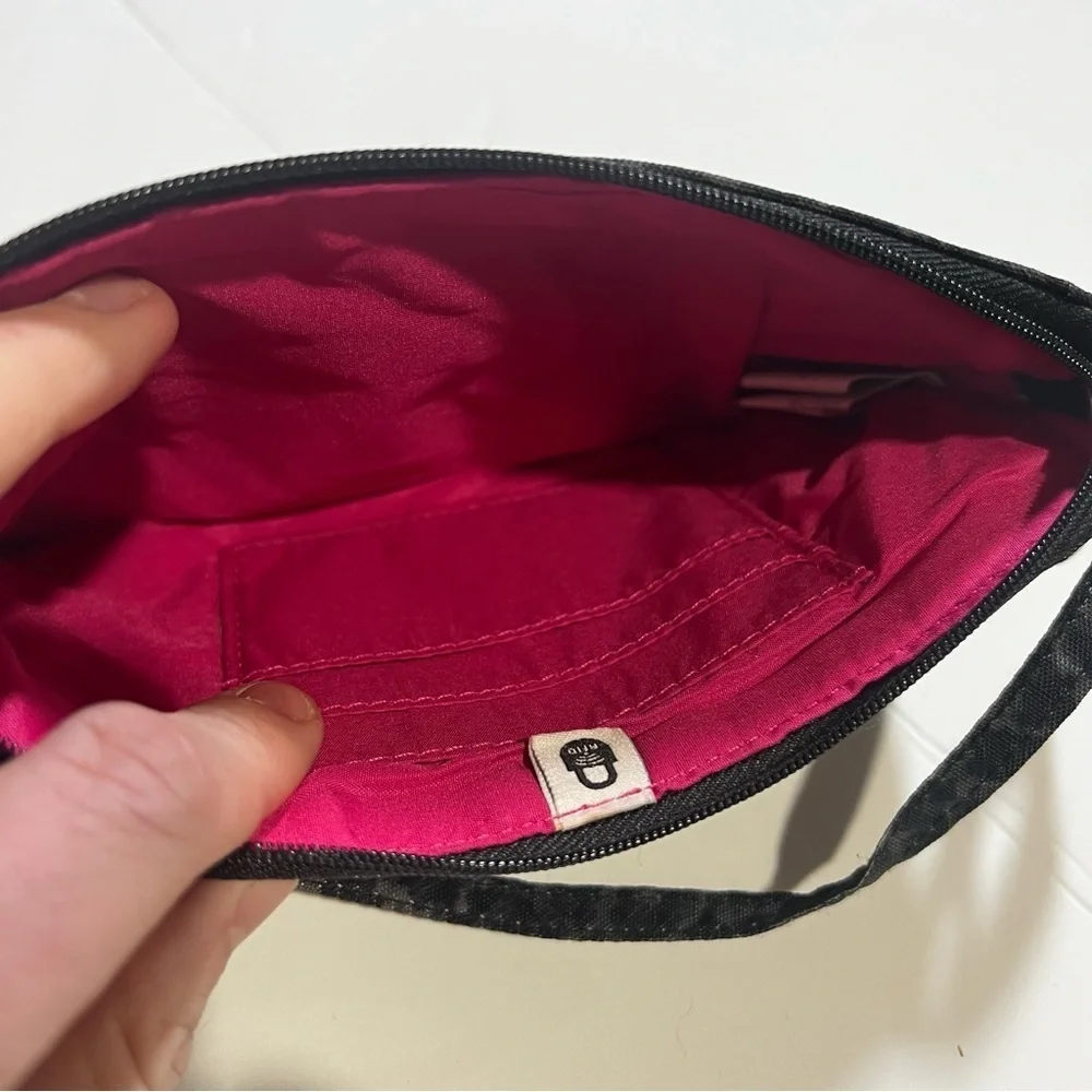 Baggallini Gray Cheetah Wristlet Nylon RFID Protected